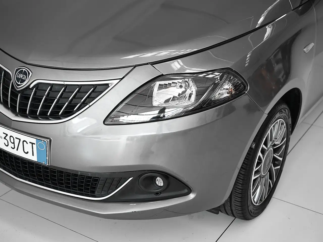 Lancia Ypsilon 2023