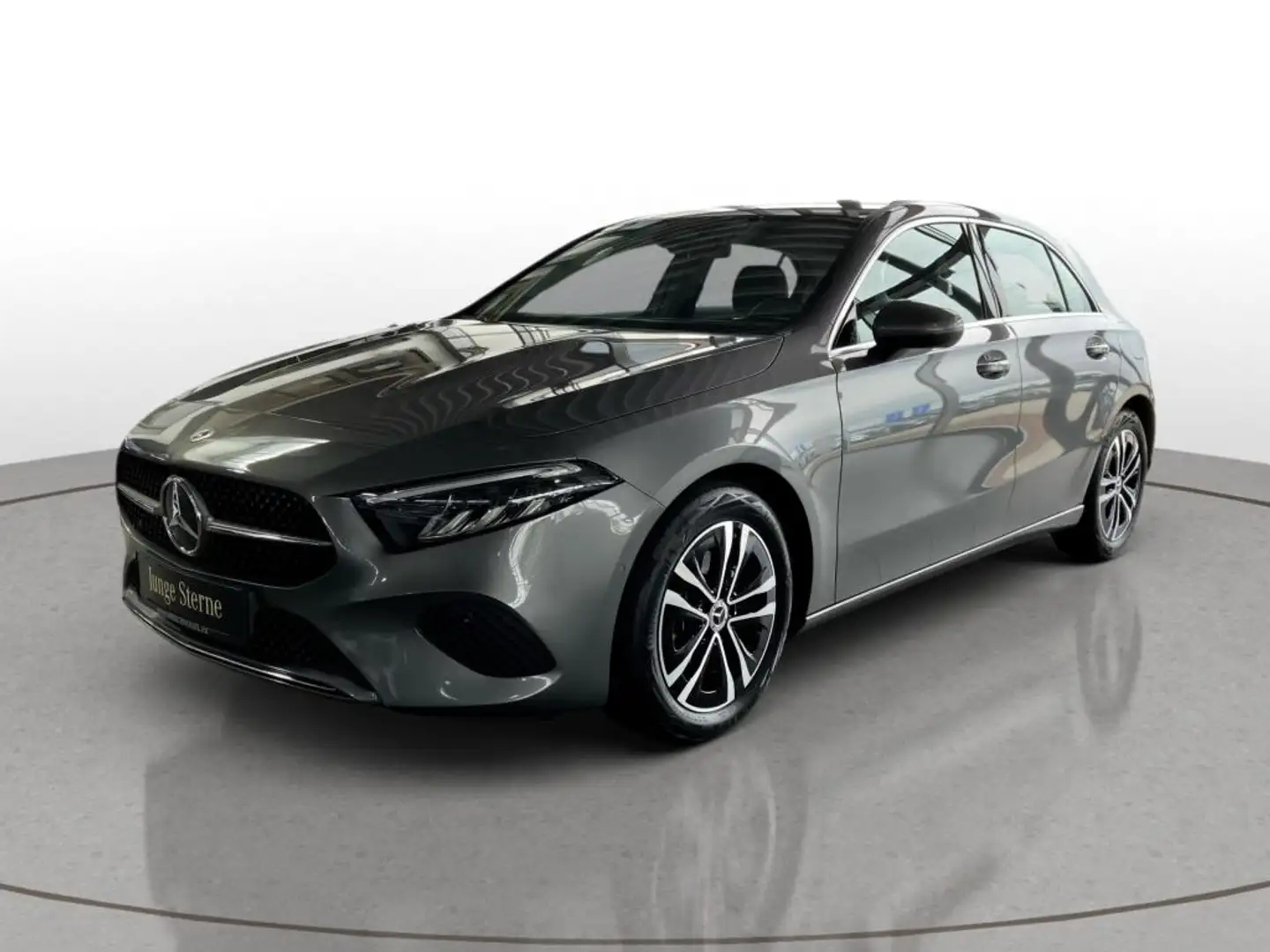 Mercedes-Benz A 180 Progressive Line+MBUX+Navi-Pr.+LED+Kam+PDC Gris - 2