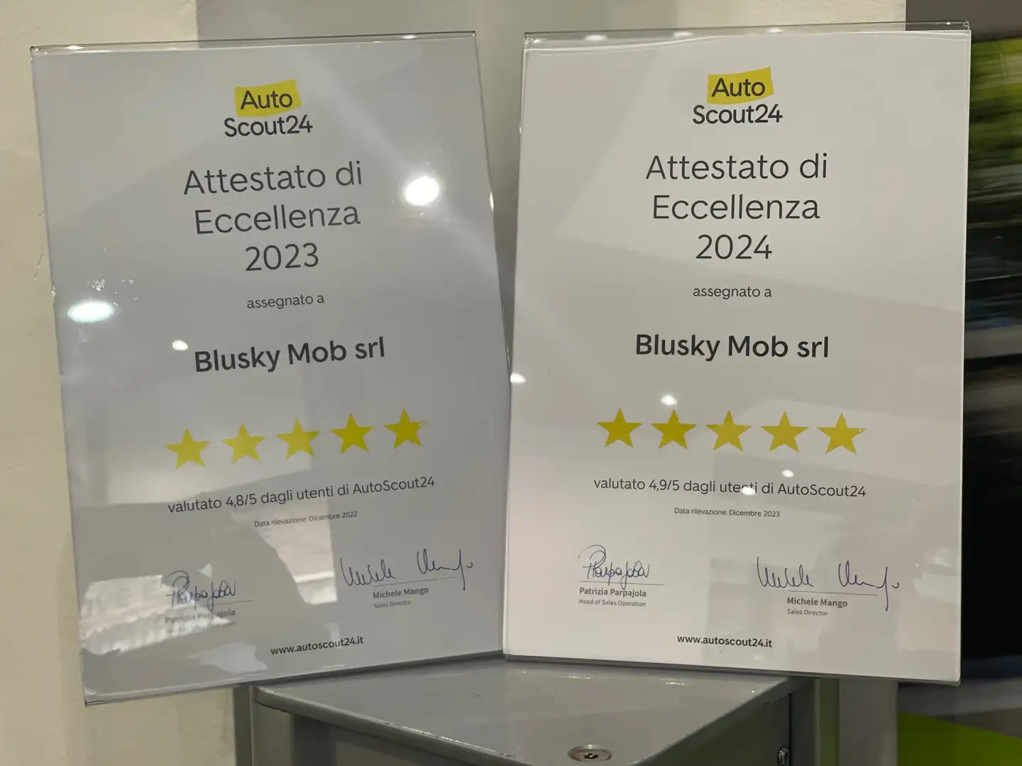Lancia Ypsilon Ypsilon 1.0 firefly hybrid Silver s Rood - 2