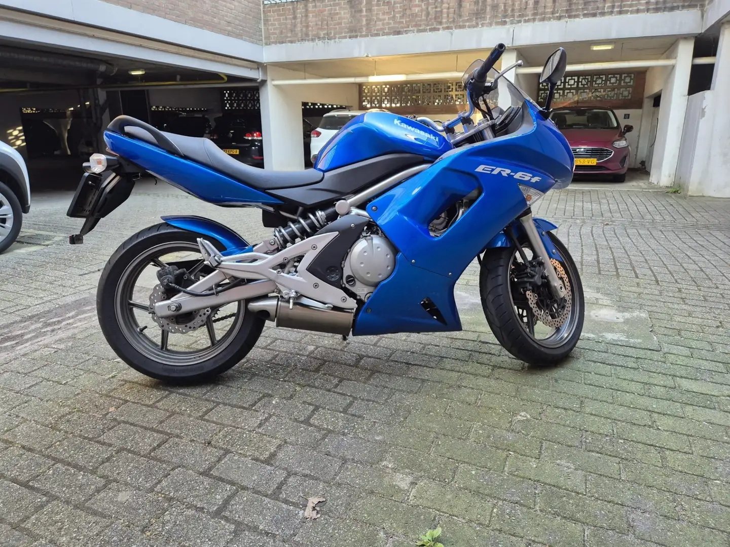 Kawasaki ER - 6 F 6 versnellingen Modrá - 2