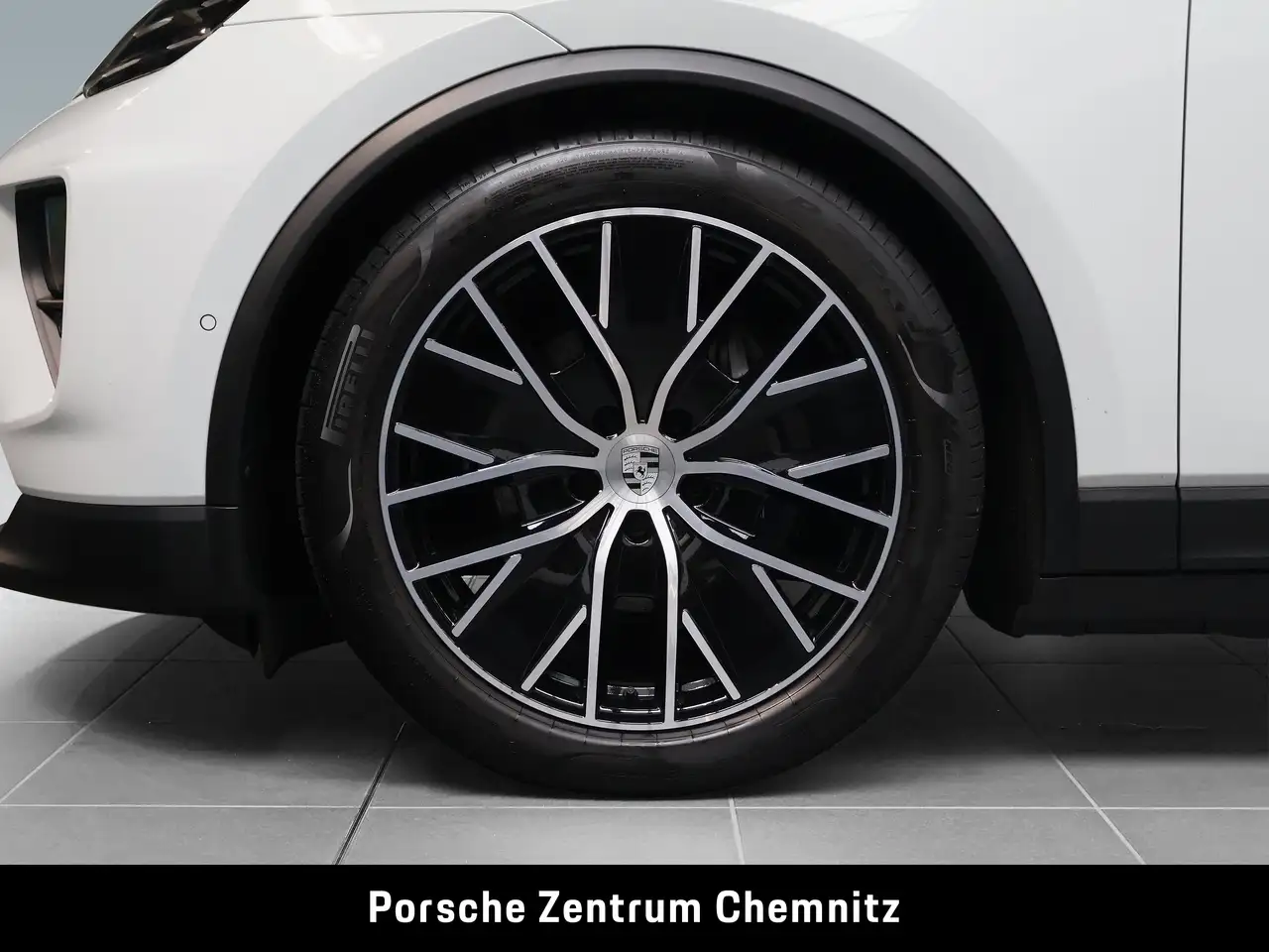 Porsche Macan 4 Electric Sitzbelüft.;Sport-Chrono;BOSE;14-Wege, миниатюра 6