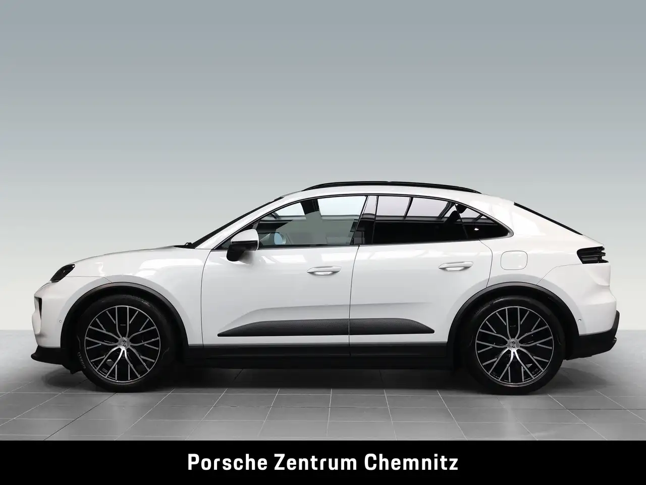 Porsche Macan 4 Electric Sitzbelüft.;Sport-Chrono;BOSE;14-Wege, миниатюра 2