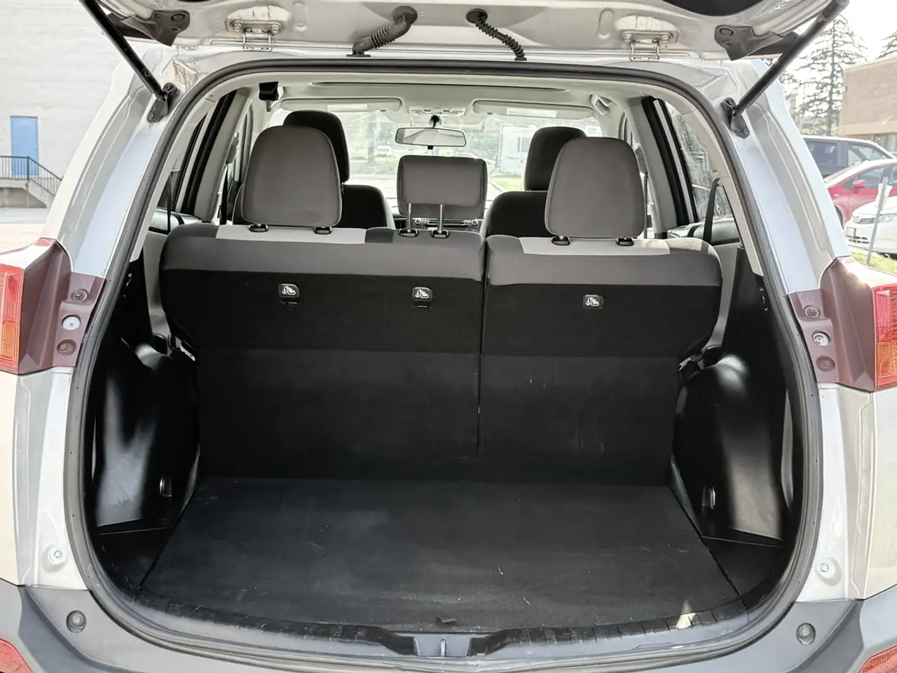 Toyota RAV 4 photo Toyota RAV 4