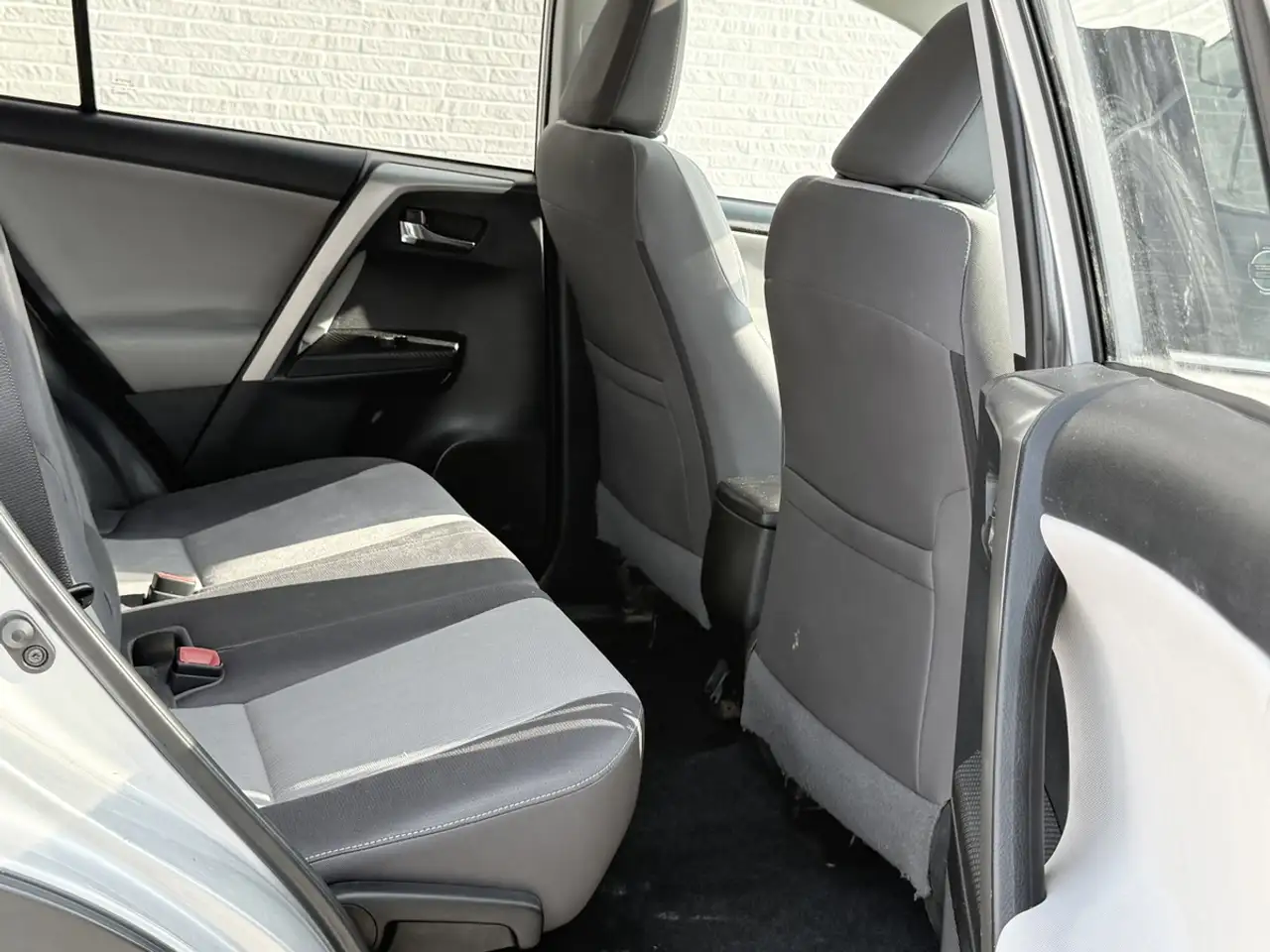 Toyota RAV 4 photo Toyota RAV 4
