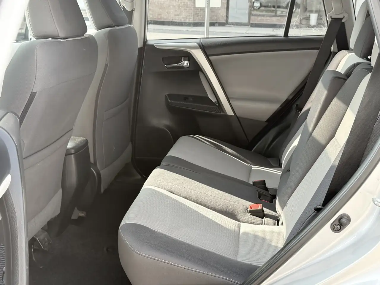 Toyota RAV 4 photo Toyota RAV 4