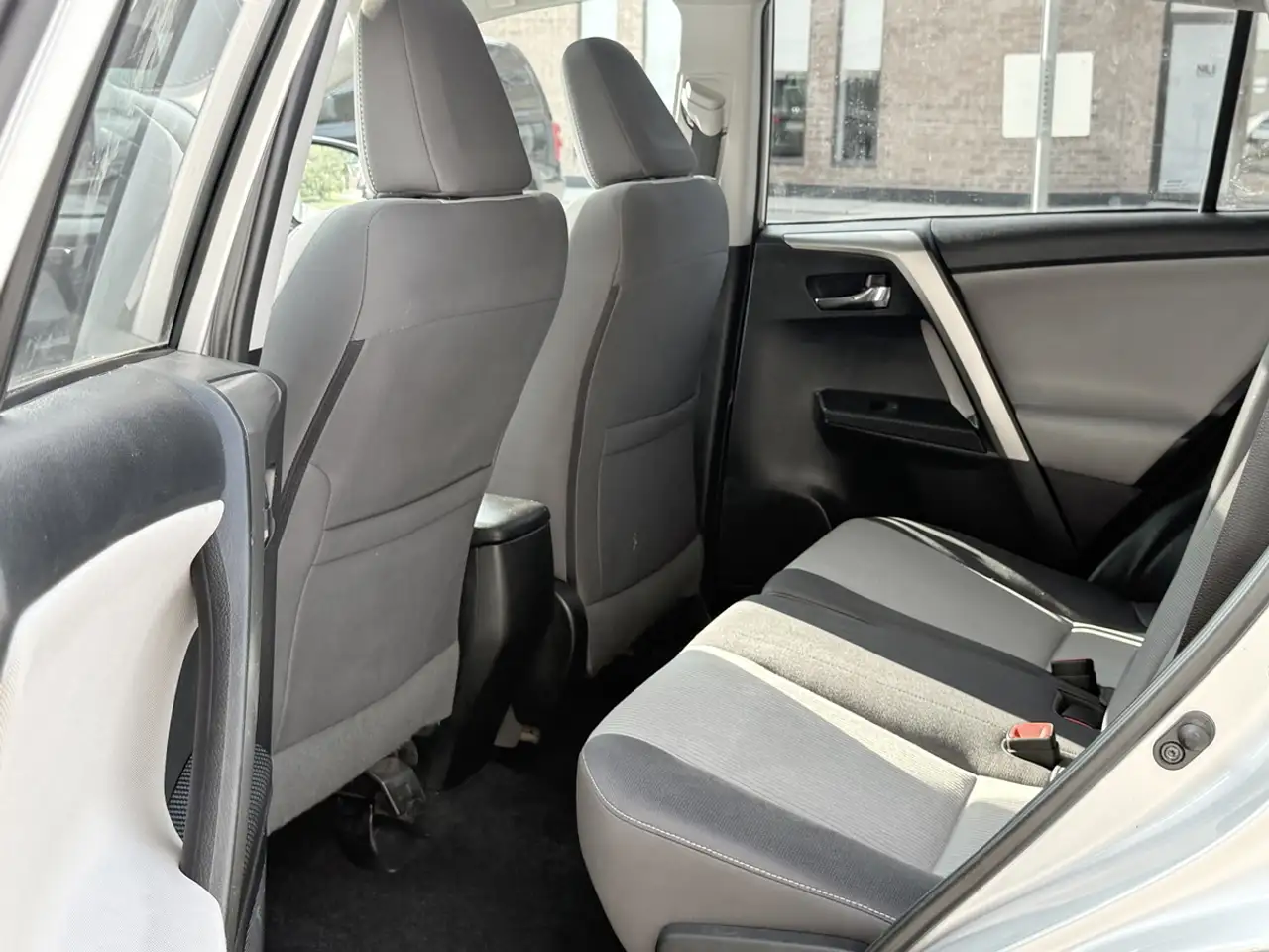 Toyota RAV 4 photo Toyota RAV 4