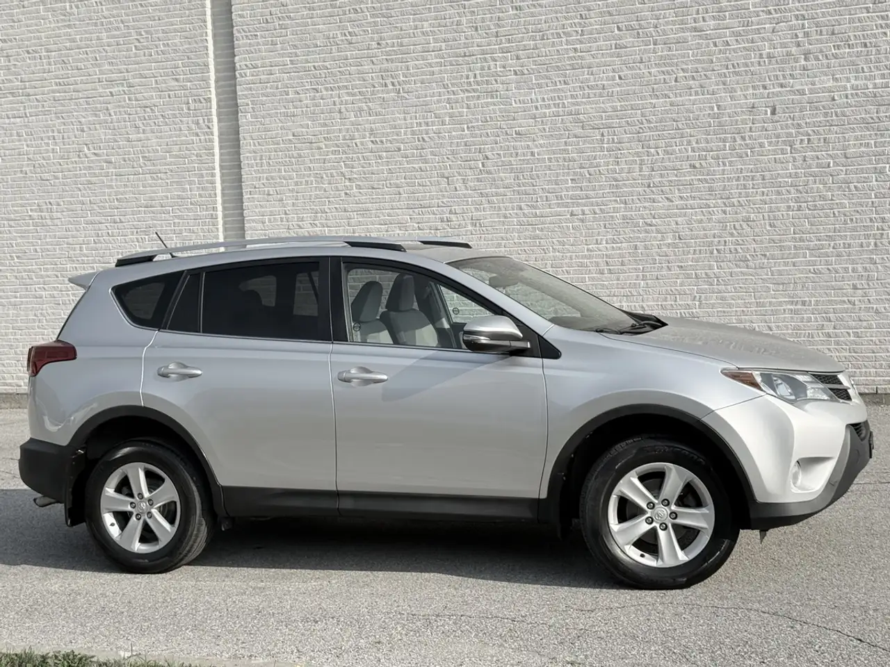 Toyota RAV 4 photo Toyota RAV 4