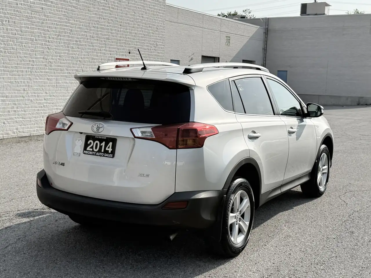 Toyota RAV 4 photo Toyota RAV 4