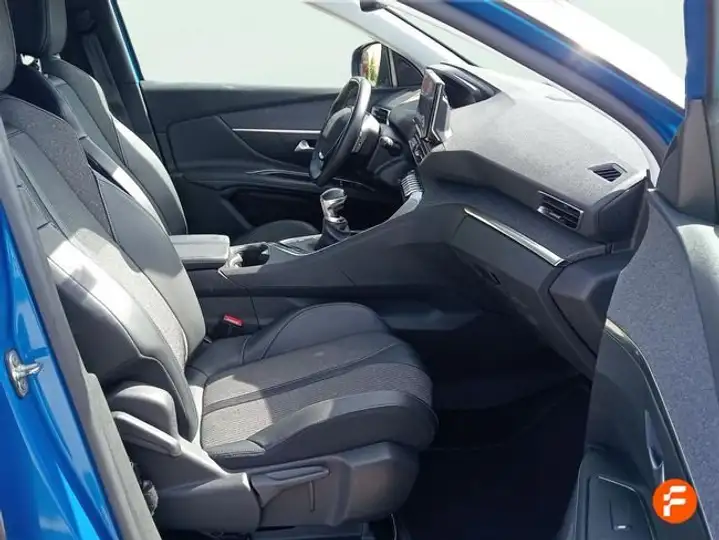 Peugeot 3008 1.2 S&S Pure Tech Active 2021, foto 17