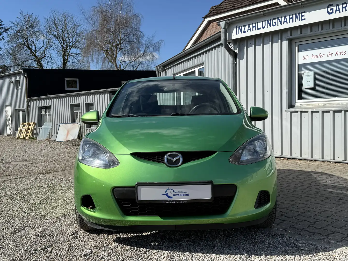 Mazda 2 1.3 Independence Sport (3-trg.)(63kW) Зелений - 2