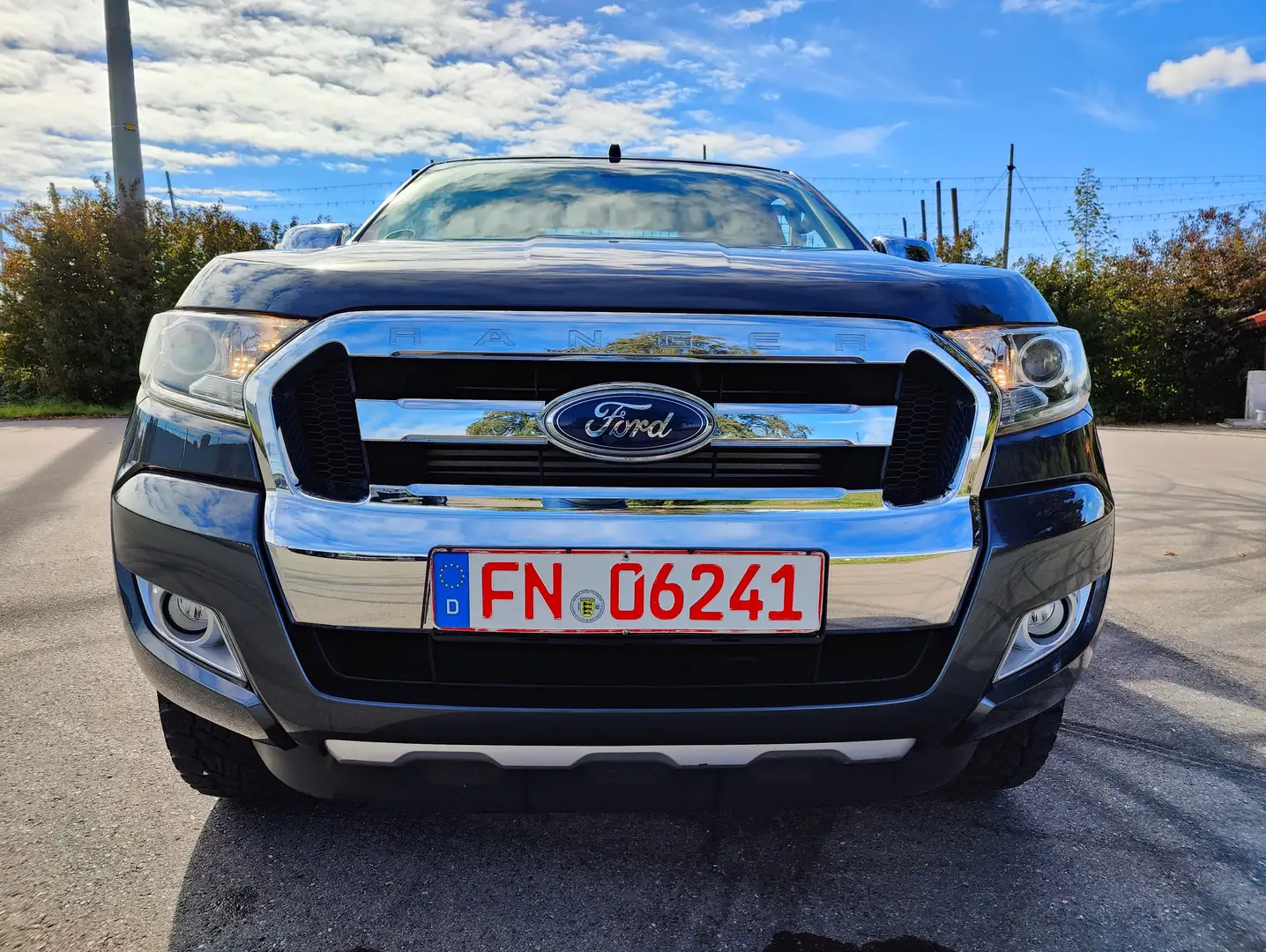Ford Ranger Limited Extrakabine 4x4  PRITSCHE / AHK Grau - 2