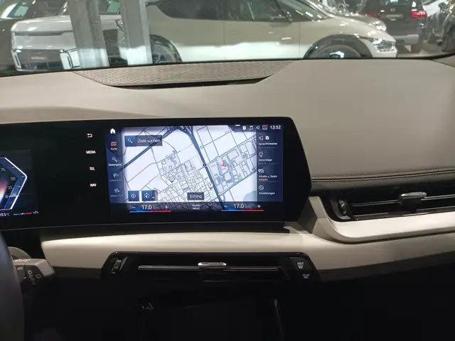 BMW 2 Series view 12