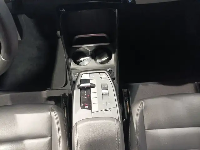 BMW 2 Series view 13