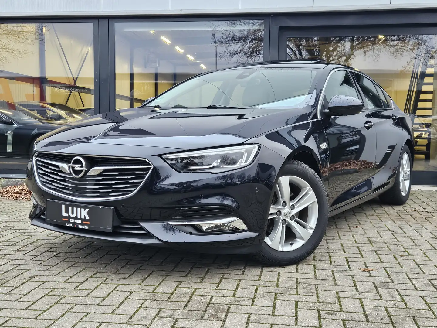 Opel Insignia Grand Sport 1.5 Turbo Innovation + VOL OPTIES Zwart - 2