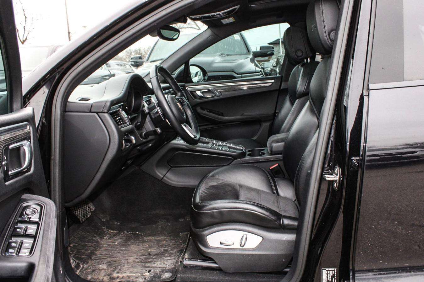 2018 Porsche Macan GTS |Gps|BkpCam|HtdSeats|Moonroof| thumb 13