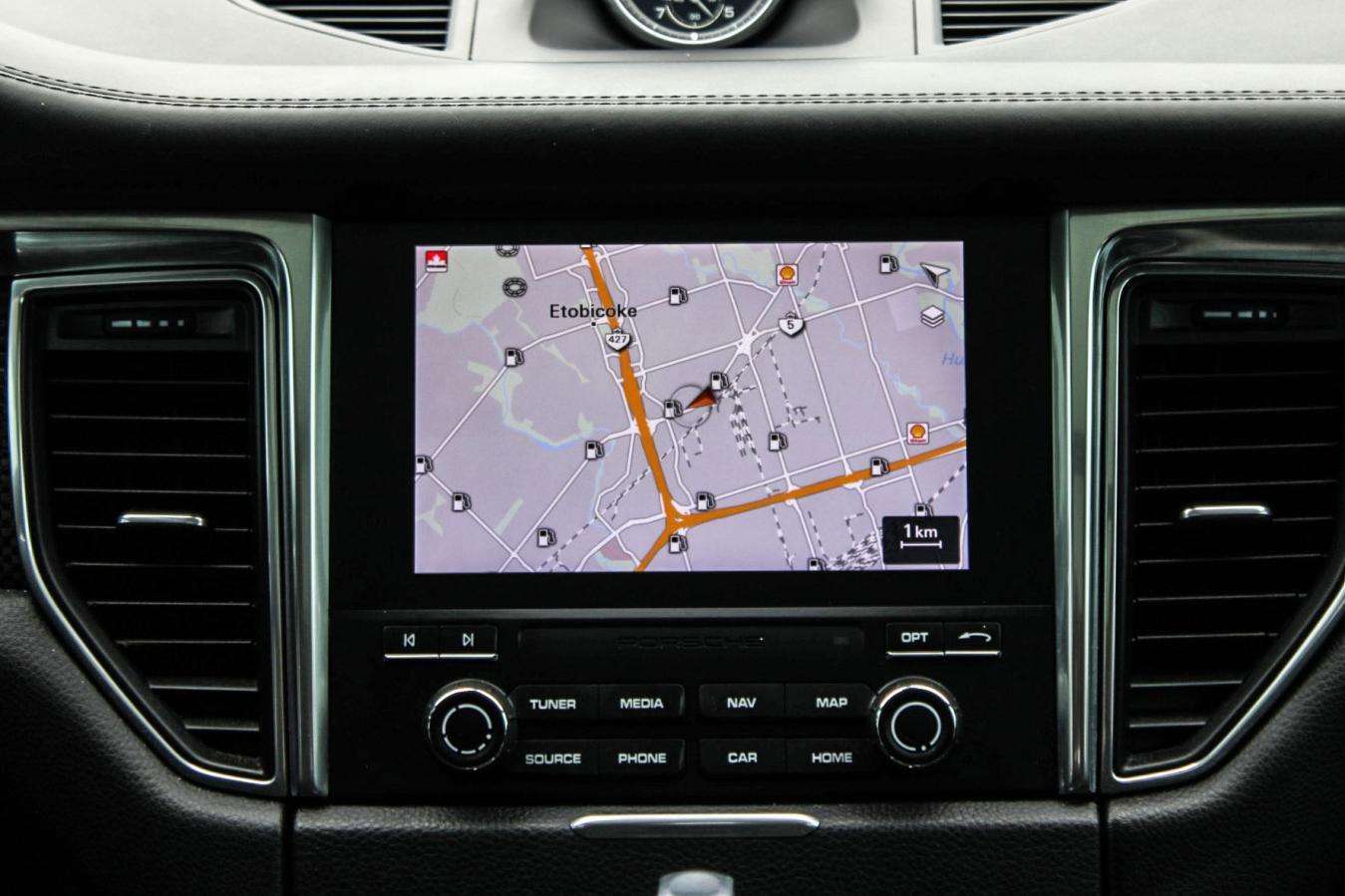 2018 Porsche Macan GTS |Gps|BkpCam|HtdSeats|Moonroof| thumb 24