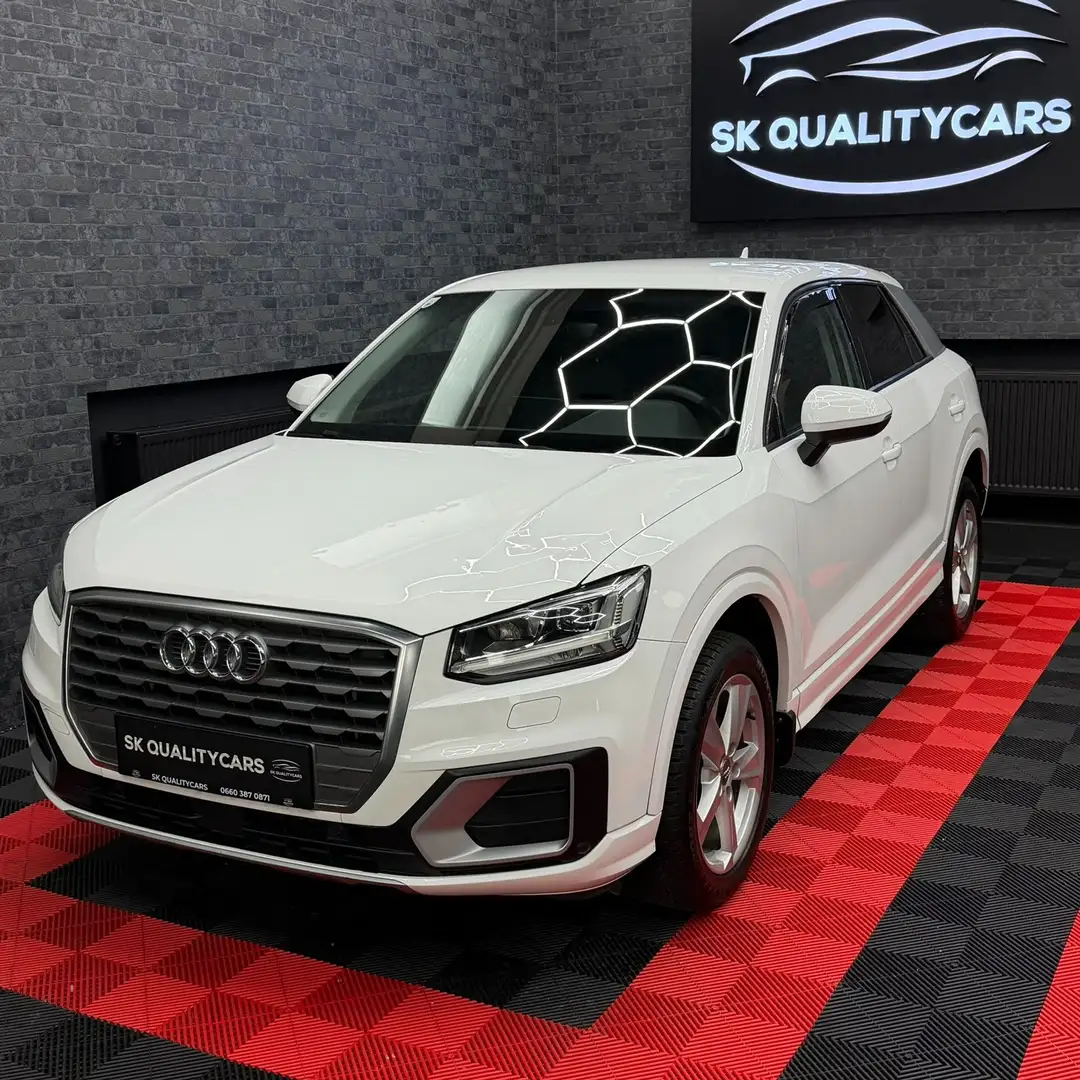 Audi Q2 1.6 TDI sport Weiß - 1