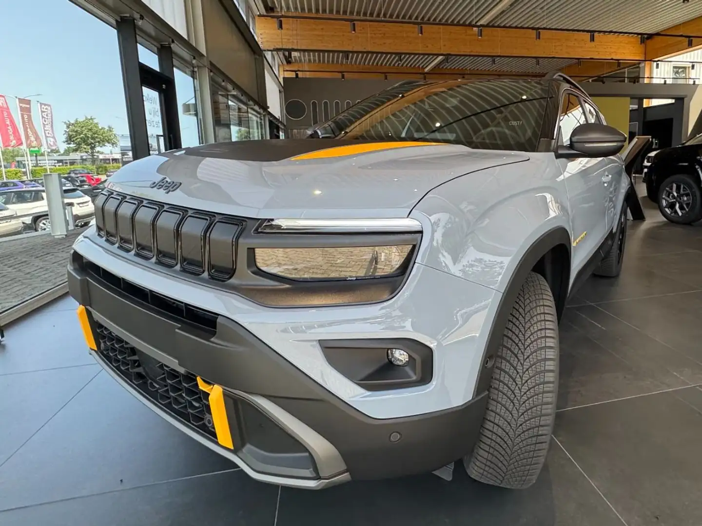 jeep avenger