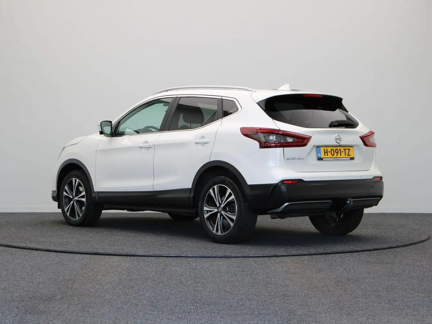 Nissan Qashqai 140pk DIG-T N-Connecta | 360 graden camera | Apple Blanco - 2