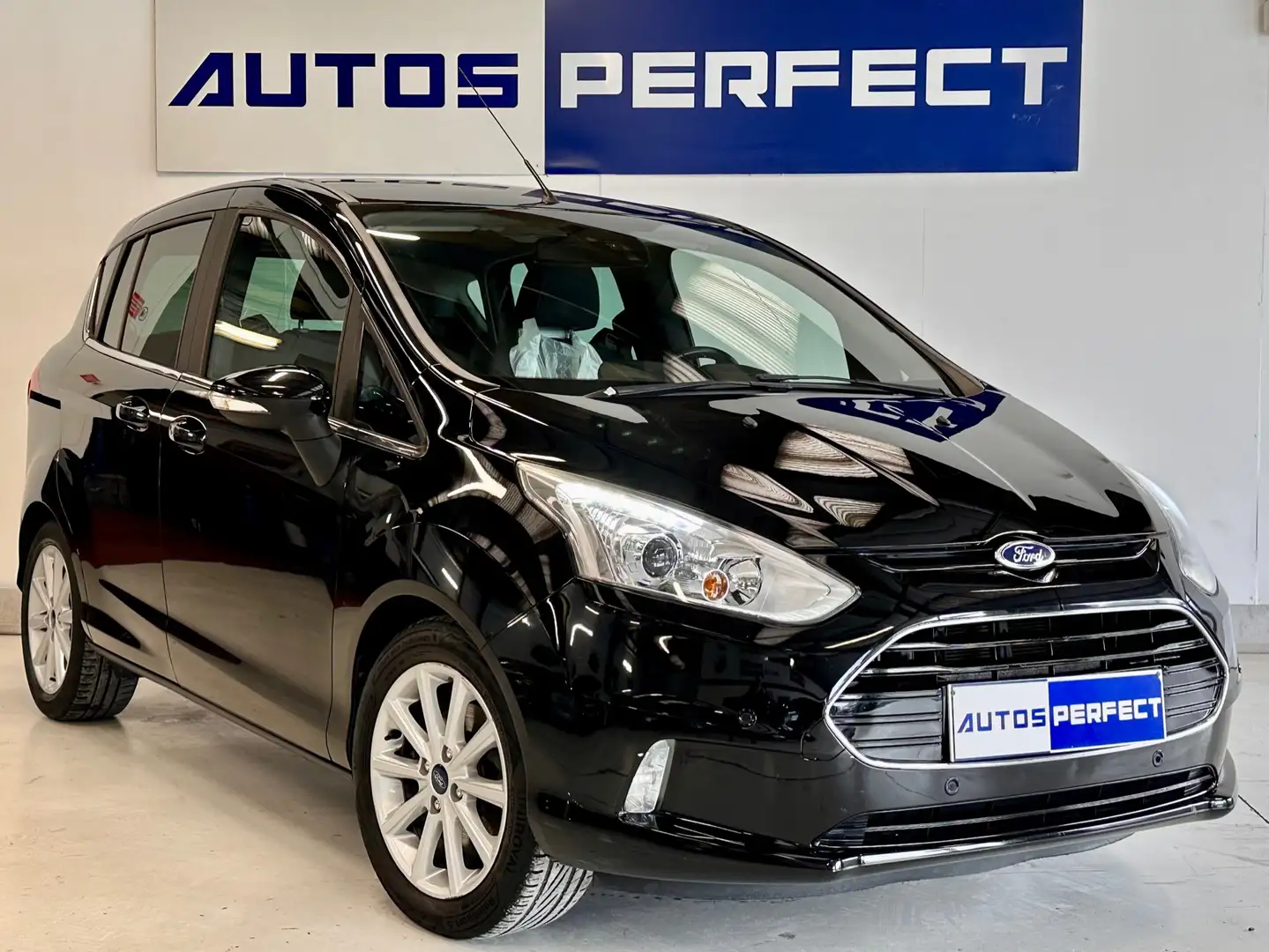 Ford B-Max 1.0 EcoBoost 100CV NAVI PDC AIRCO GARANTIE CARPASS Zwart - 2