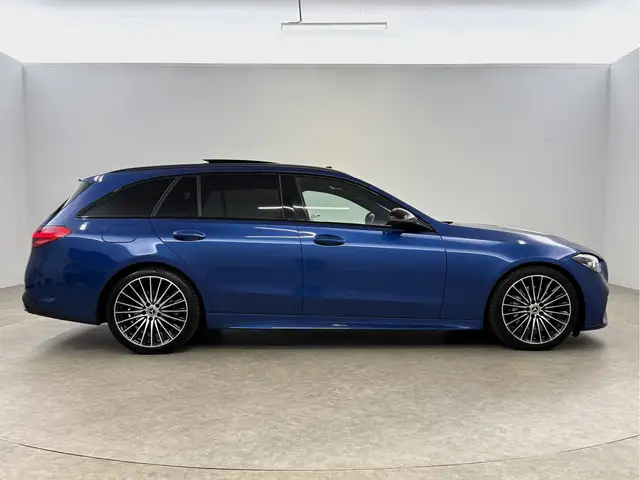 Mercedes-Benz C-Class view 10
