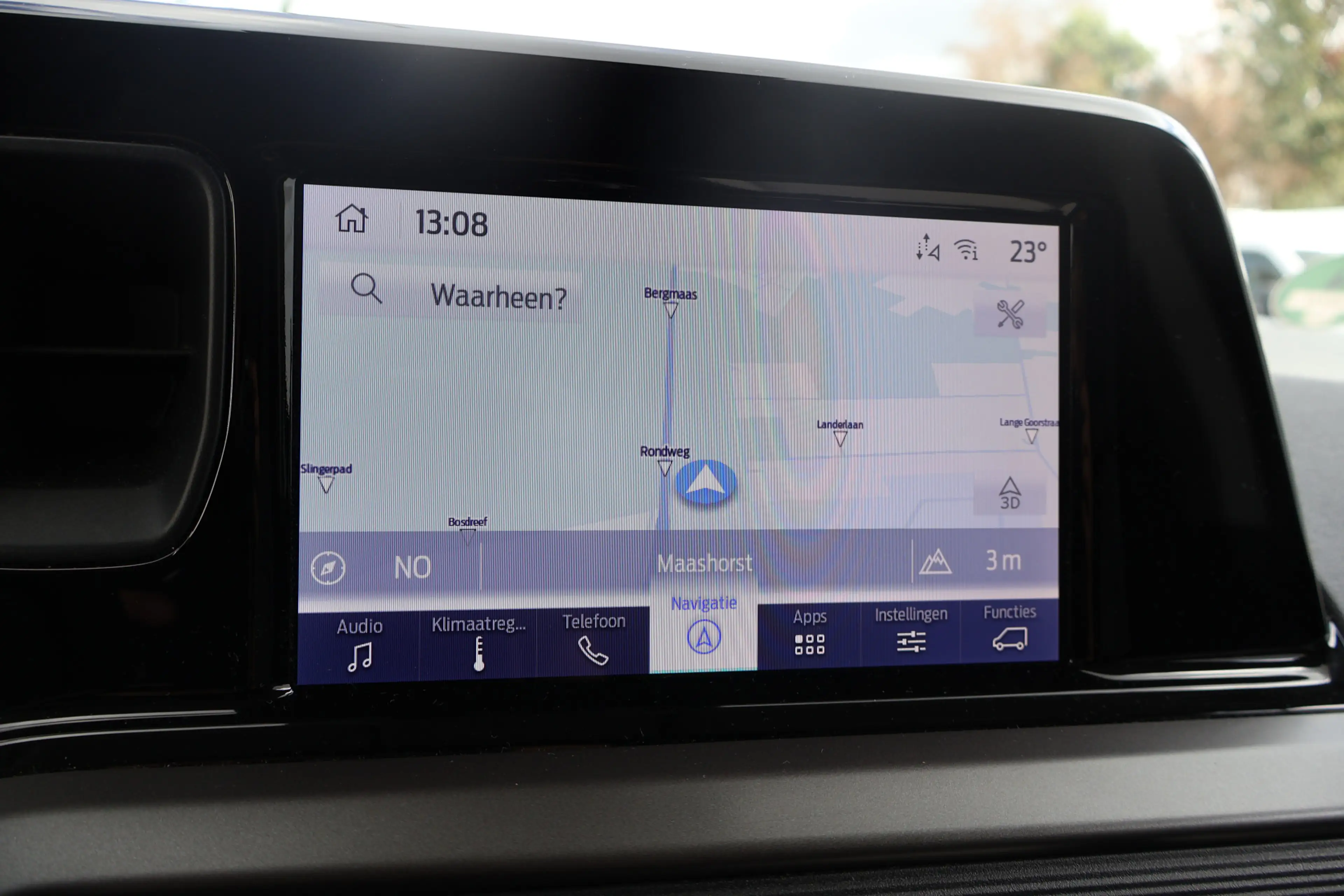 Ford Transit Courier 1.5 EcoBlue Limited — photo 29