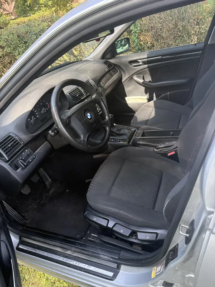 BMW 325xi, foto 6