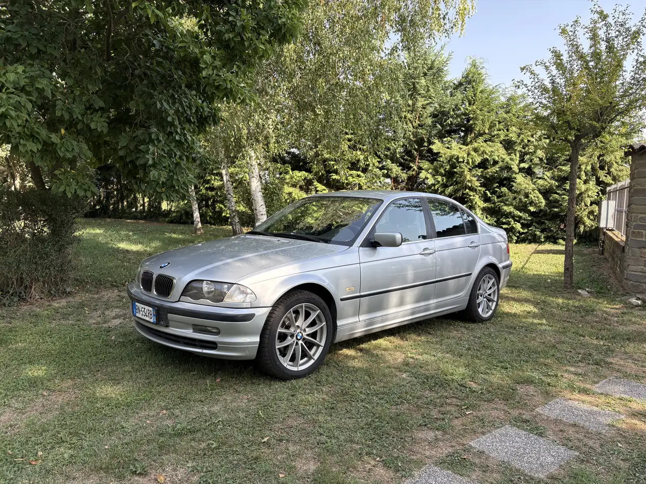BMW 325xi, foto 2