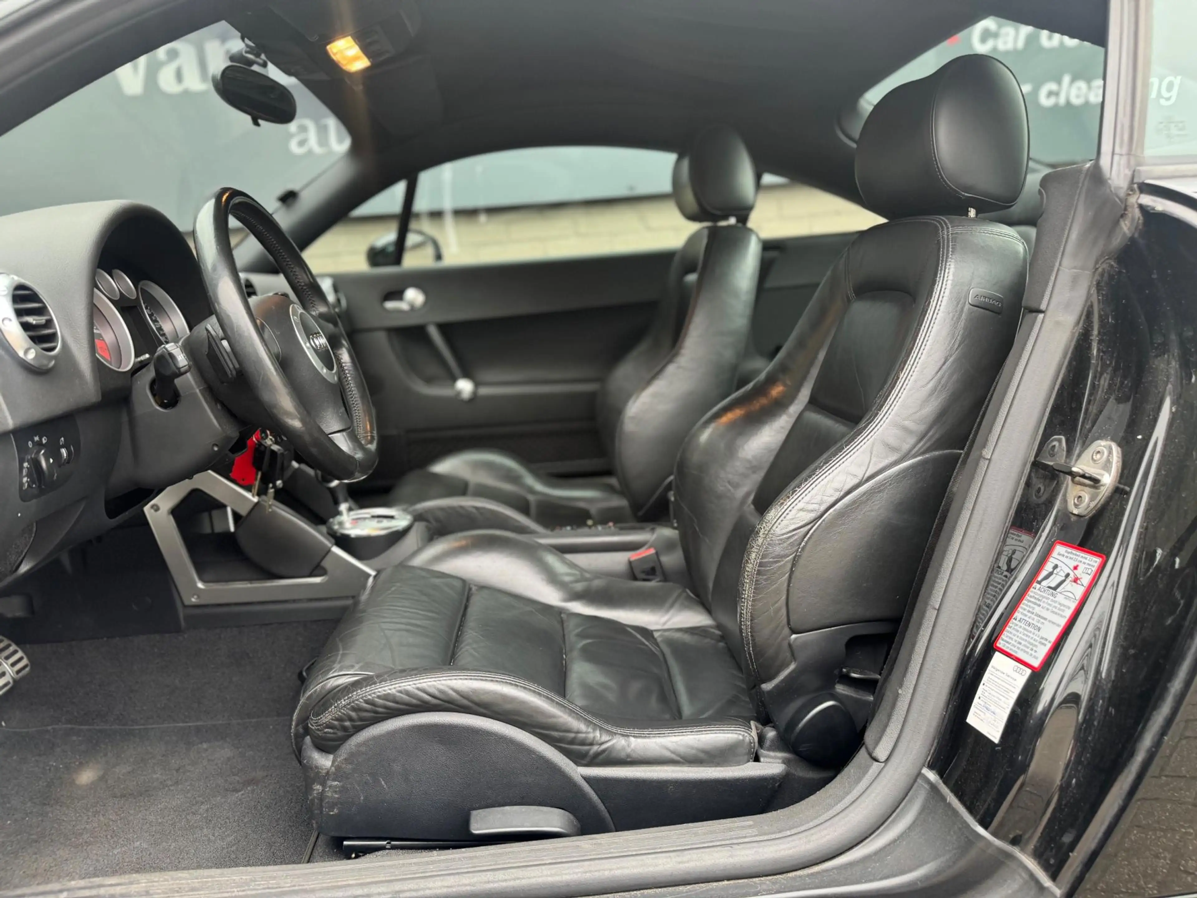 Audi TT 3.2 V6 quattro — photo 5