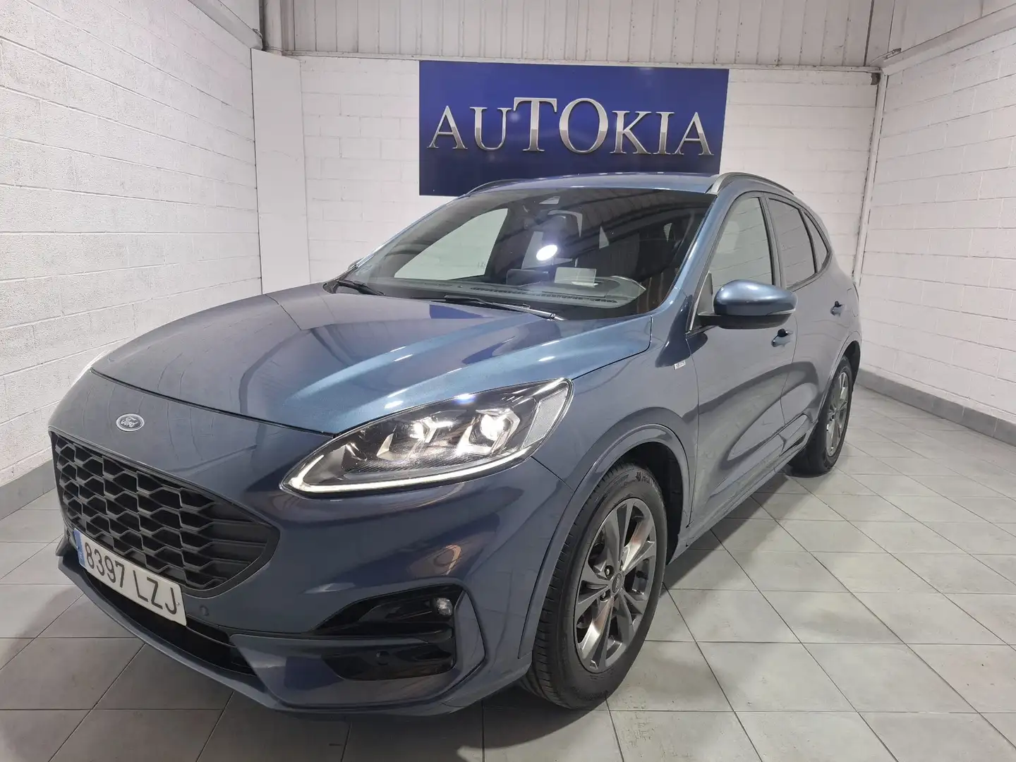 Ford Kuga 1.5 EcoBoost ST-Line FWD 150 Bleu - 1