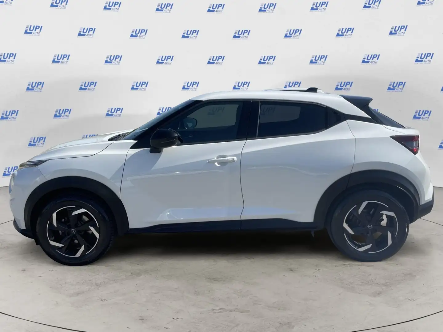 Nissan Juke 1.0 dig-t N-Connecta 114cv Bianco - 2