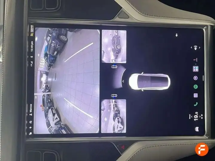 Tesla Model X 2018, foto 20