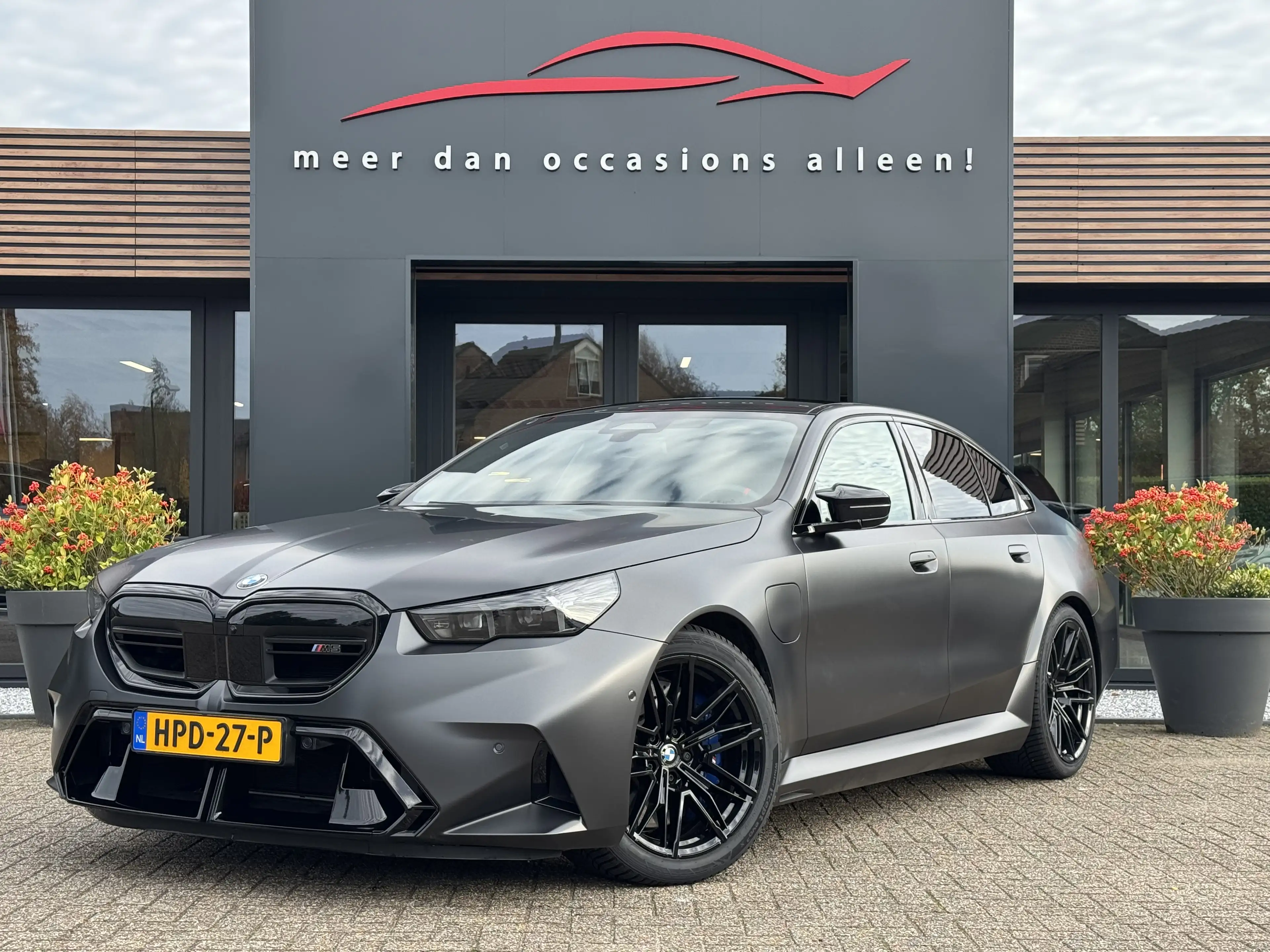BMW M5 Sedan 727 Pk | Carbon Pack | Pano | B&W | Geventil