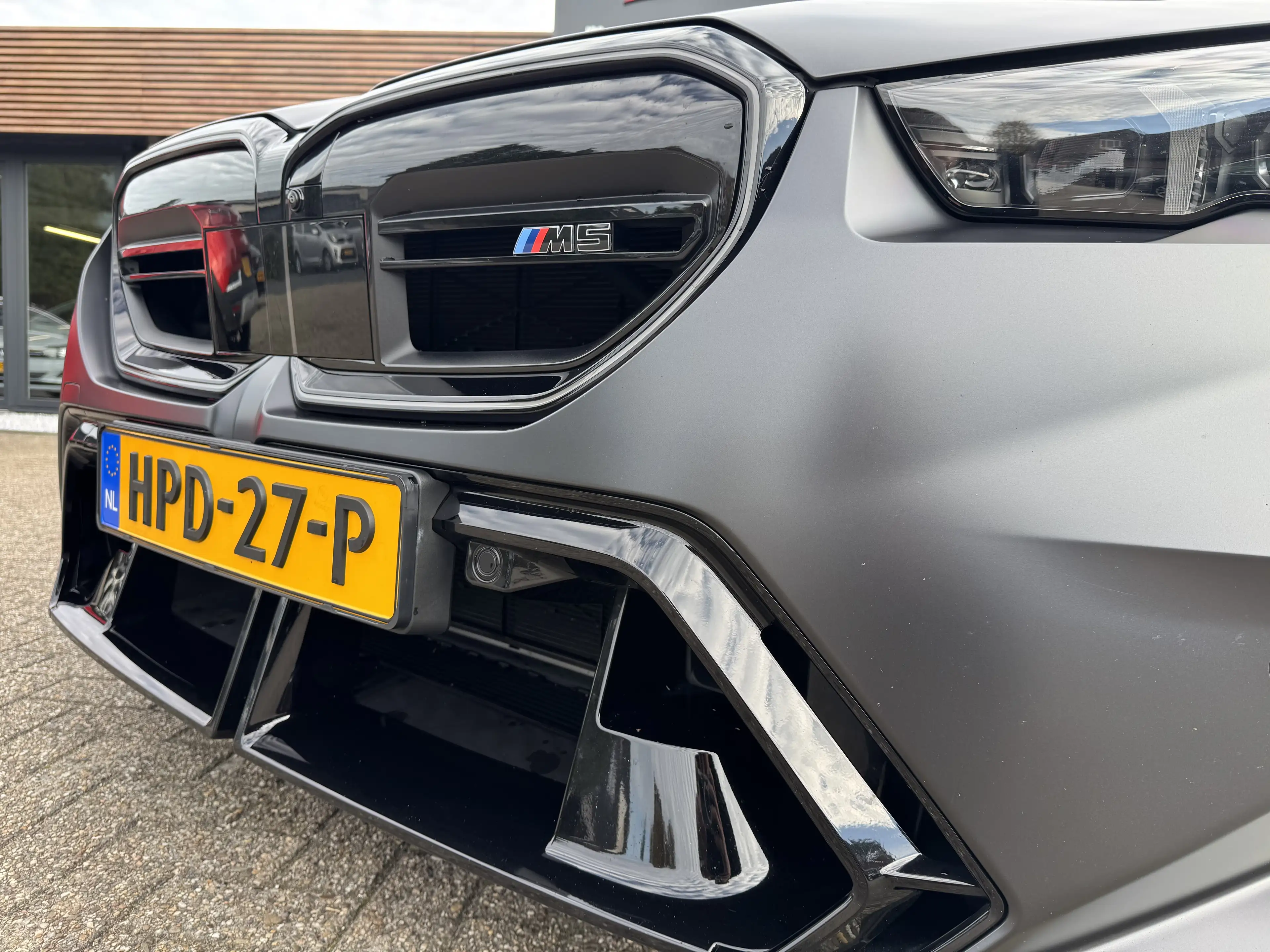 BMW M5 Sedan 727 Pk | Carbon Pack | Pano | B&W | Geventil — photo 5