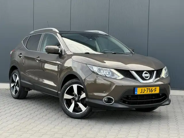 Nissan Qashqai view 2
