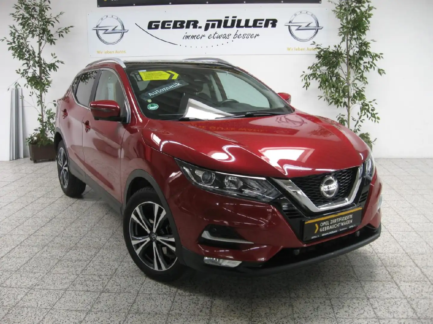 Nissan Qashqai N-Connecta Rouge - 1