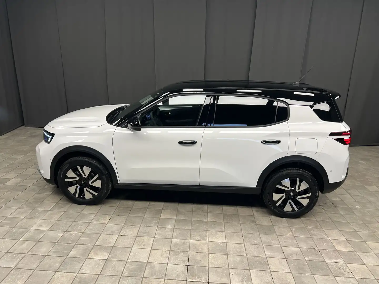 Opel Frontera Turbo Hybrid GT eDCT Weiß - 2