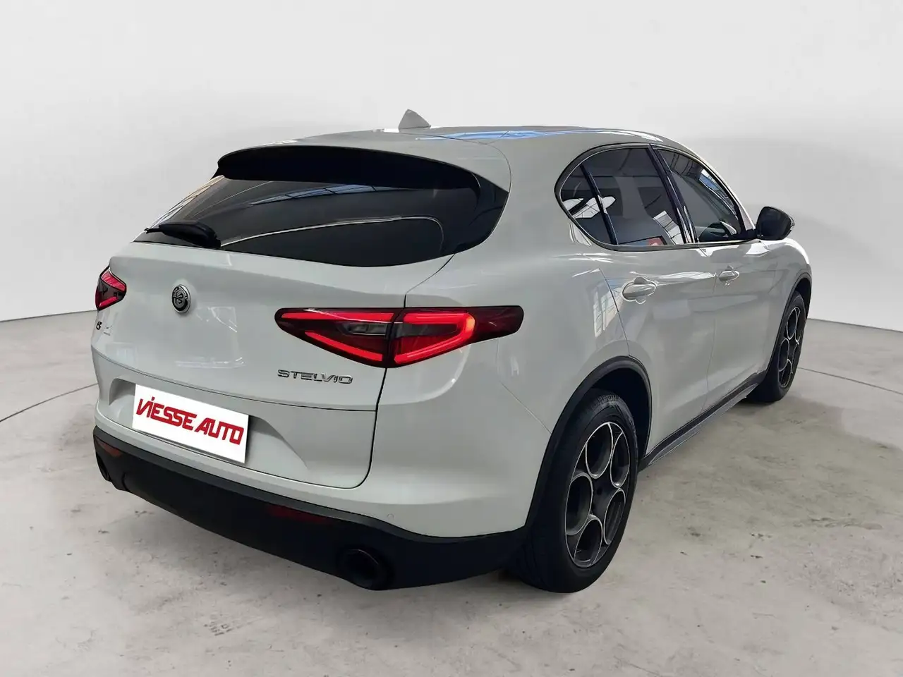 Alfa Romeo Stelvio 2022