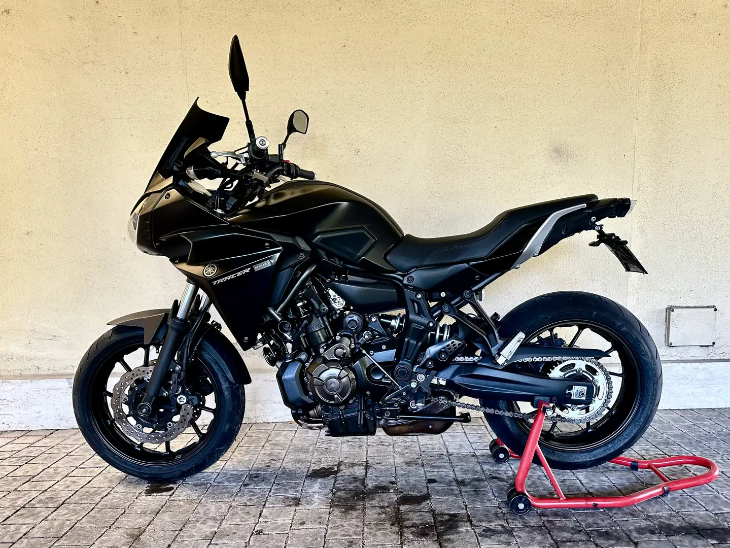 Yamaha Tracer 700 Czarny - 1