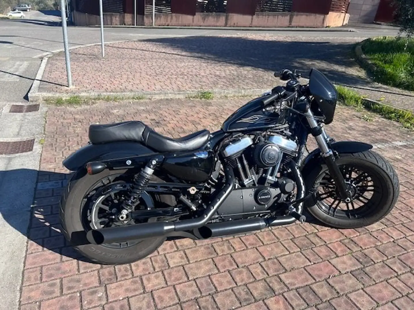 Harley-Davidson Sportster Forty Eight Černá - 2