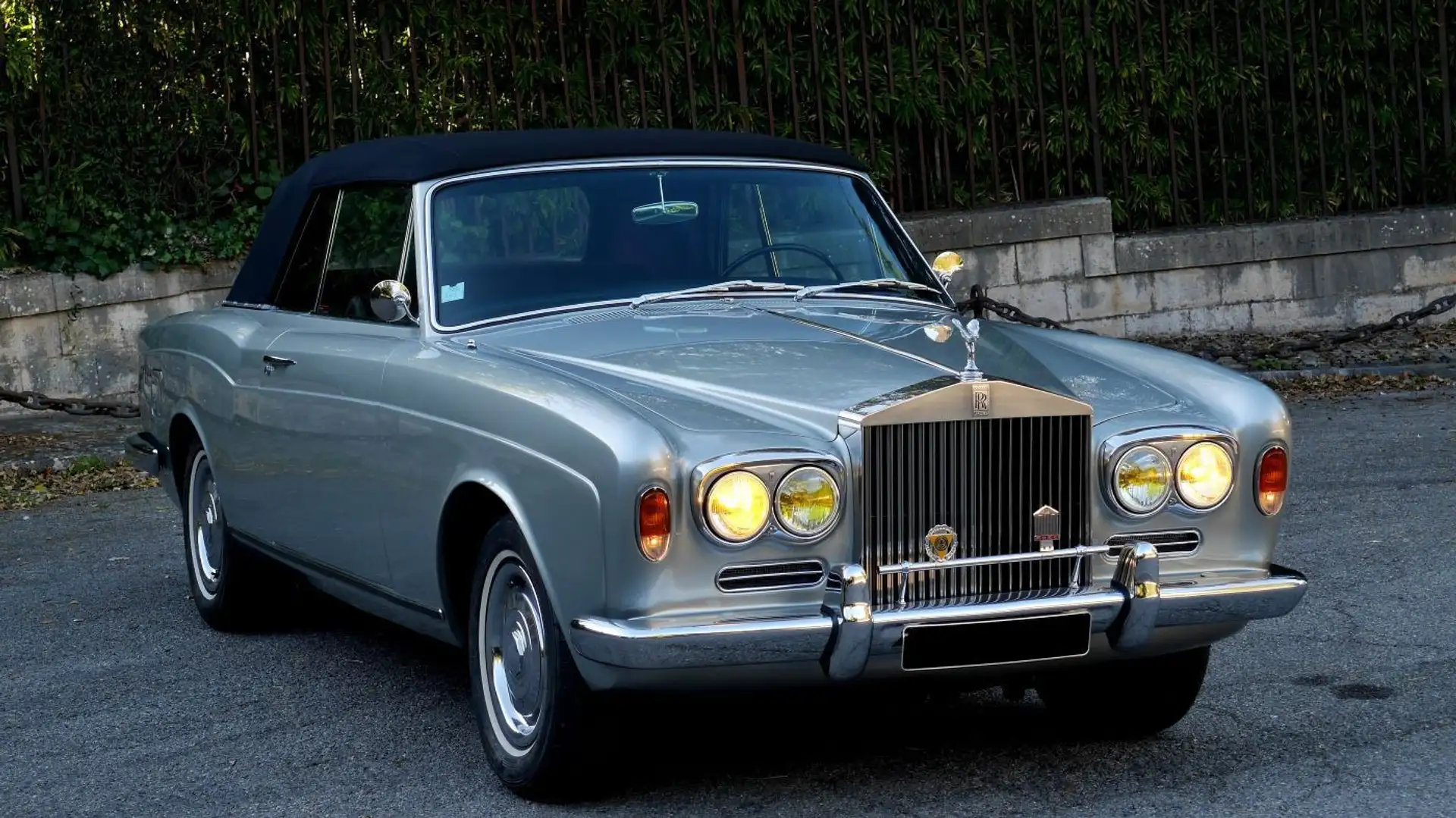Rolls-Royce Silver Shadow CONVERTIBLE - 2