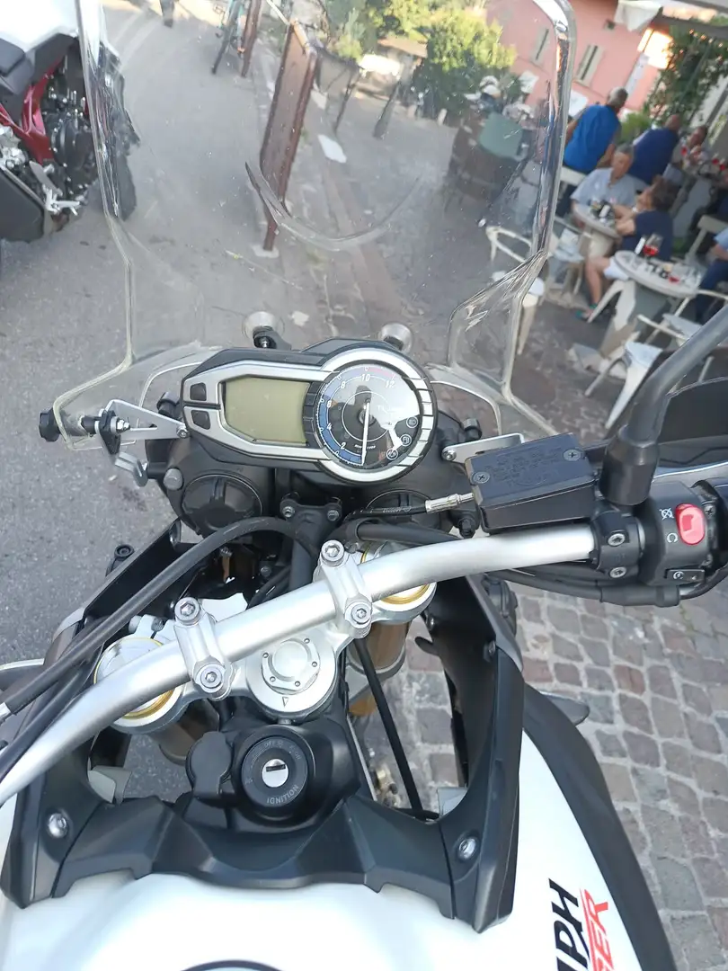 Triumph Tiger 800 Biały - 1