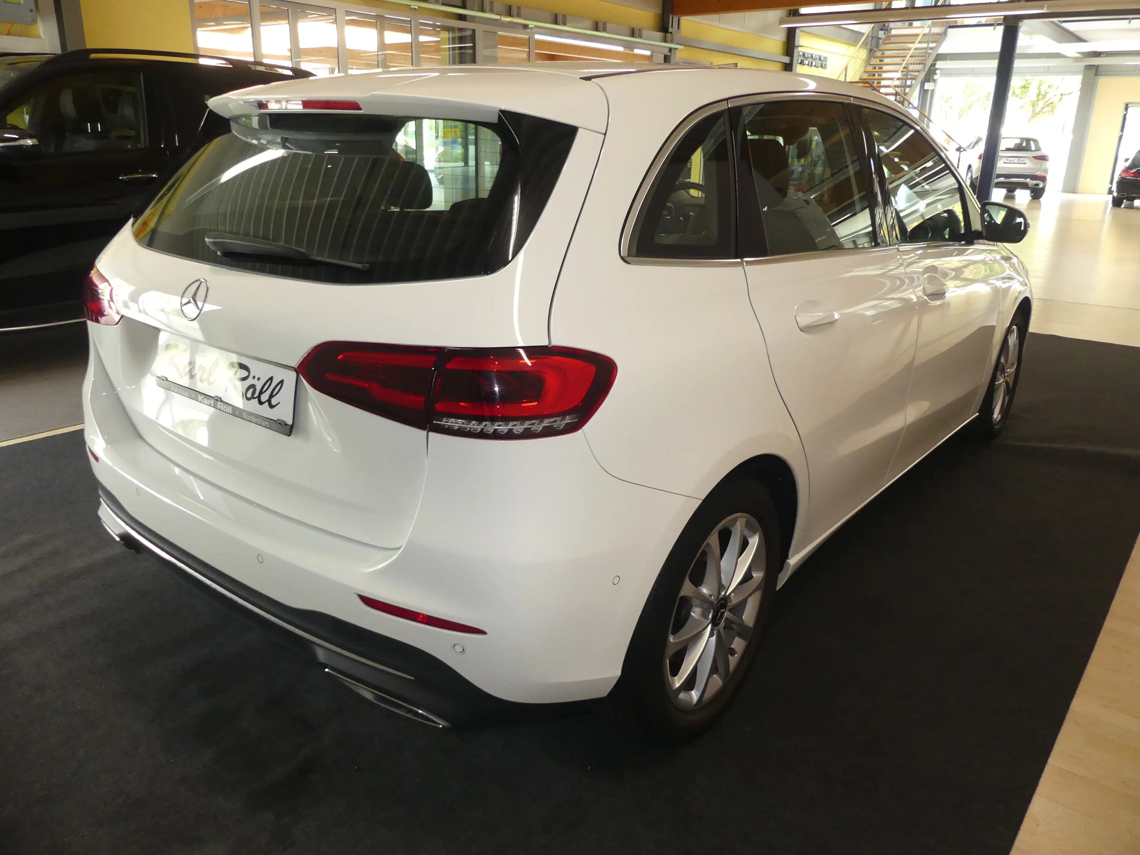 Mercedes-Benz B 200 Progressive, el. Memory-Sitze, Standheizung — photo 15