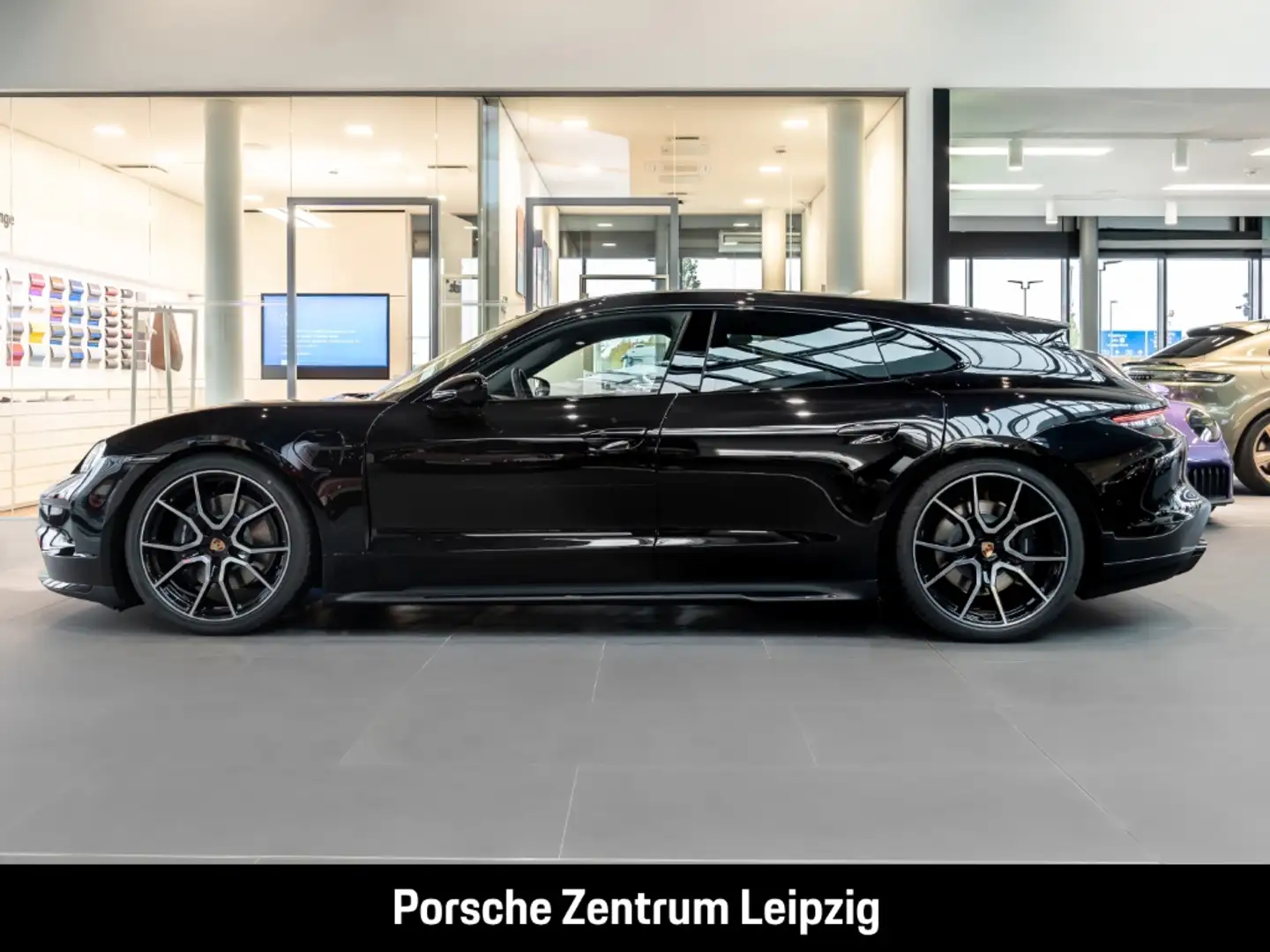 Porsche Taycan Sport Turismo Black Edition Massage HD Soft Schwarz - 2