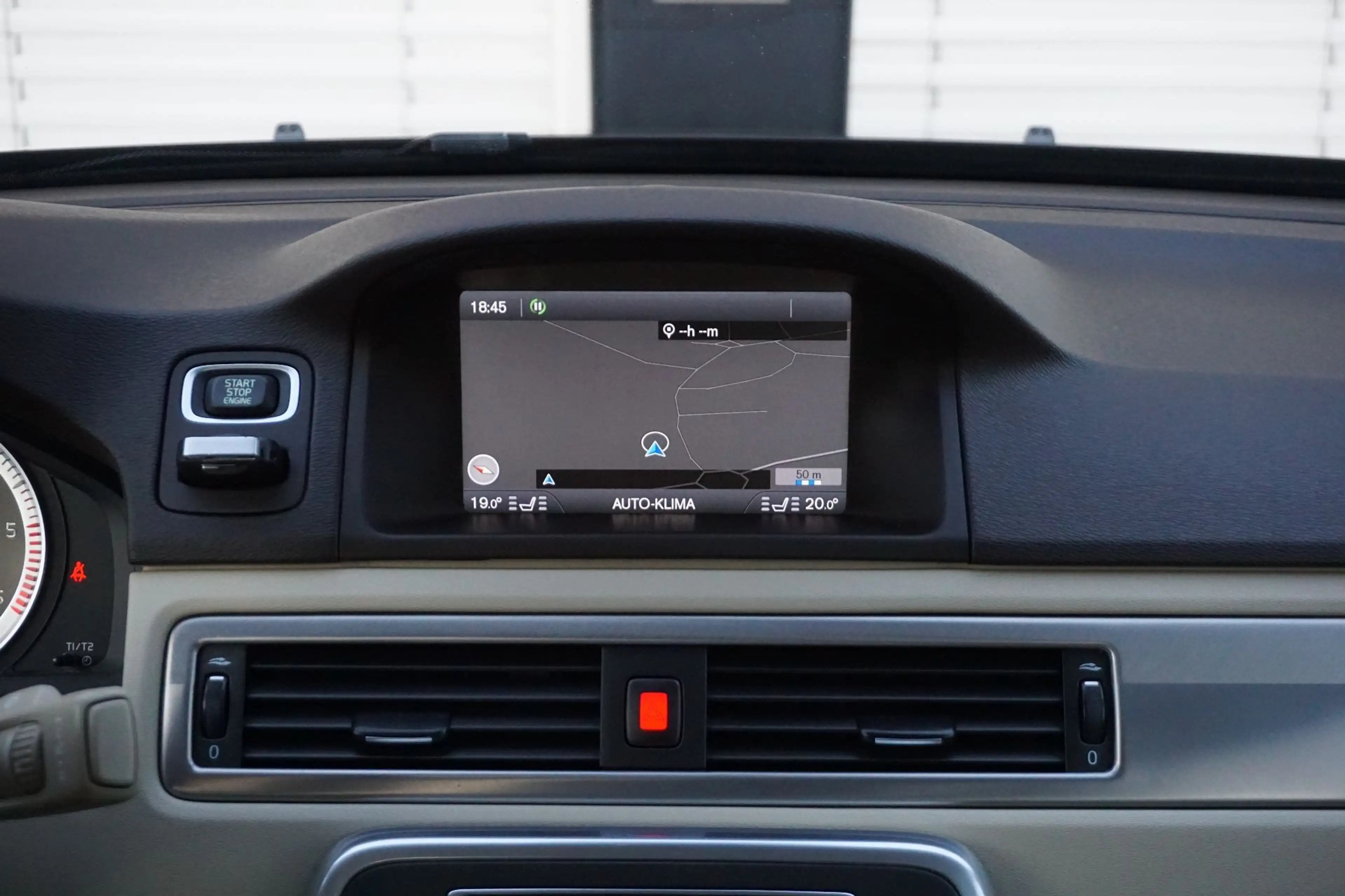 Volvo S80 D3 Momentum Geartronic | € 93 mtl | Sitzbelüftung — photo 14