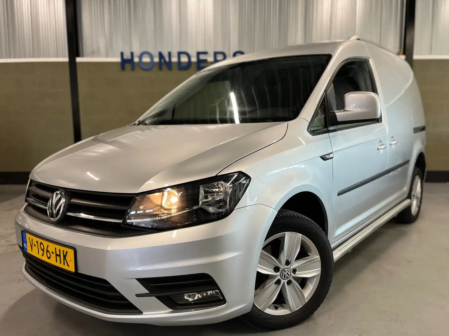 Volkswagen Caddy 2.0 TDI L1H1 4Motion Highline AUT 140PK I MARGE I Zilver - 1