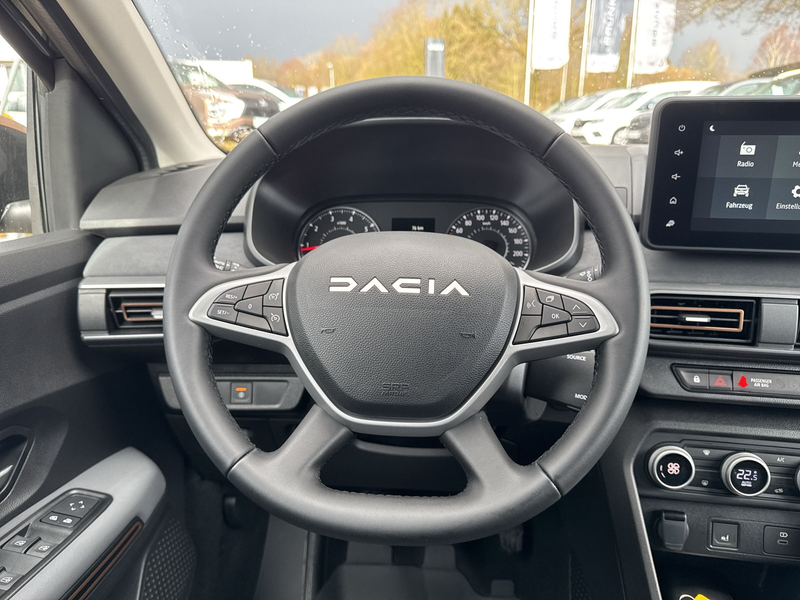 Dacia Jogger TCe 110 Extreme 5-Sitzer+Klimaauto.+RFK+PDC — photo 7
