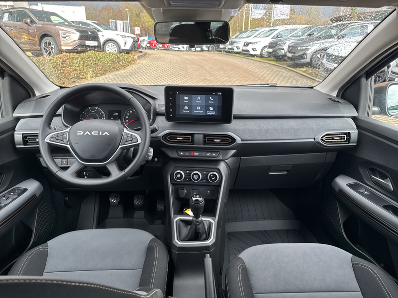 Dacia Jogger TCe 110 Extreme 5-Sitzer+Klimaauto.+RFK+PDC — photo 6