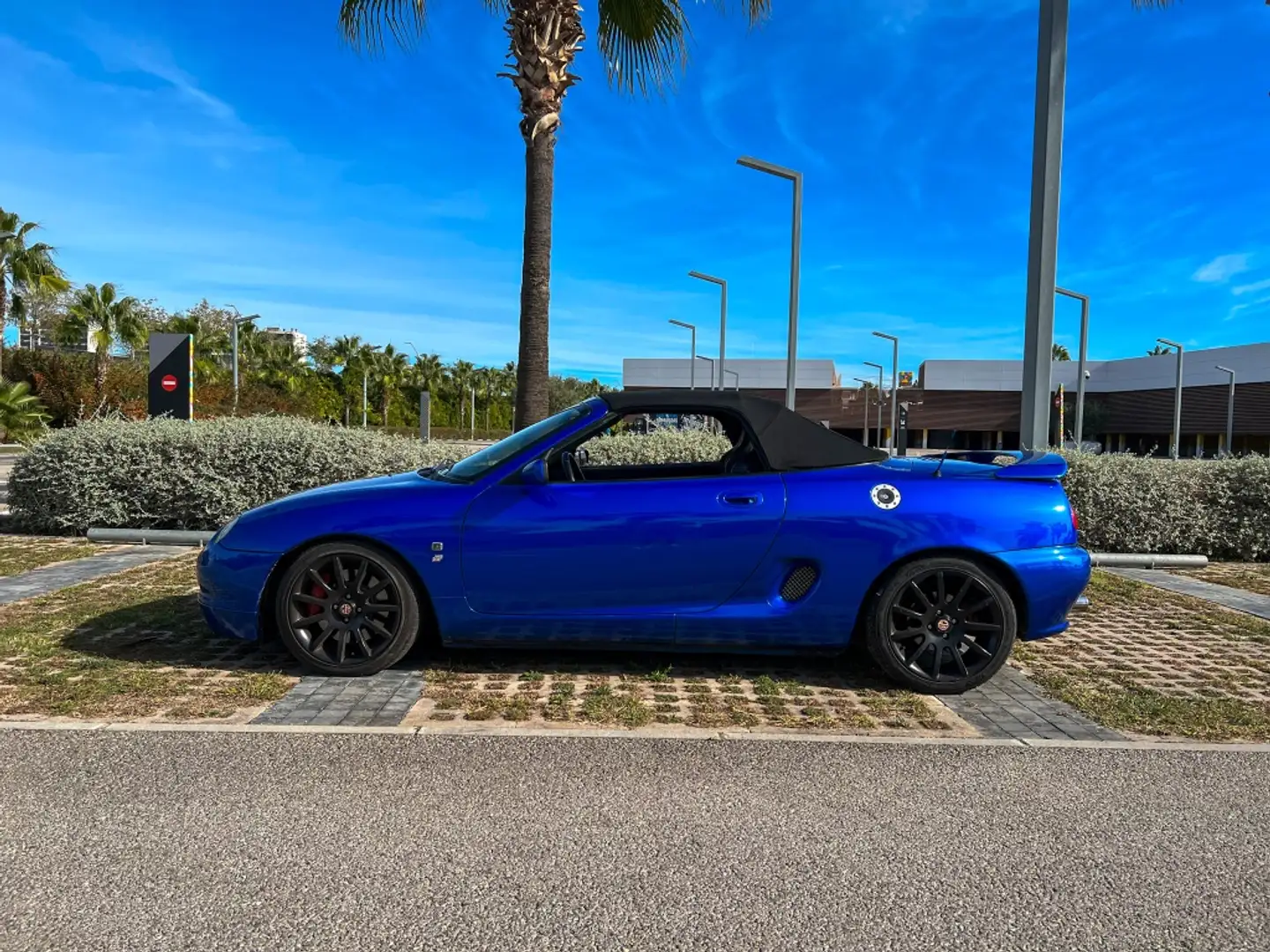 MG MGF F Descapotable Manual de 2 Puertas Azul - 2