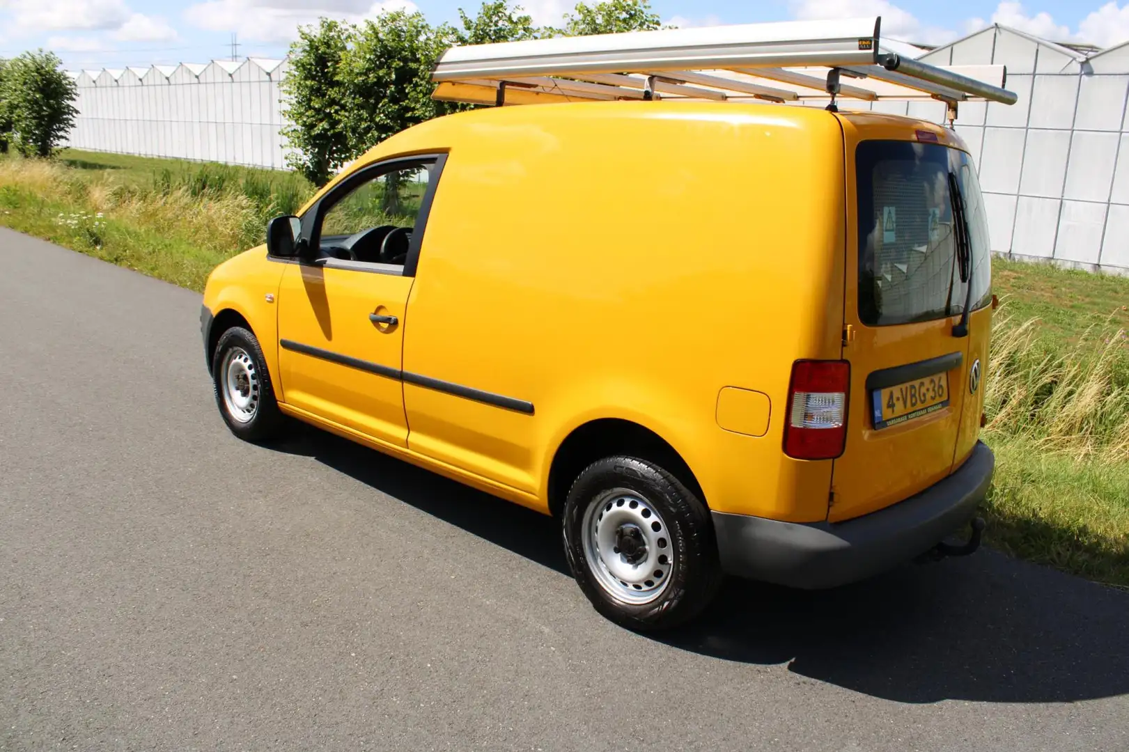 Volkswagen Caddy 2.0 SDI 850 kg. Jaune - 2